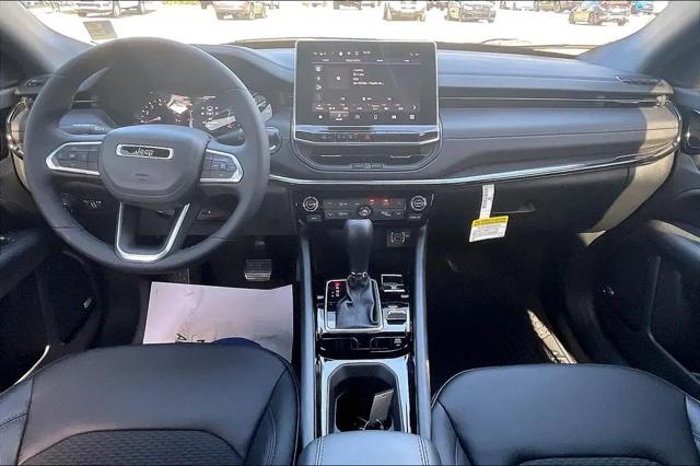2025 Jeep Compass Latitude 4x4
