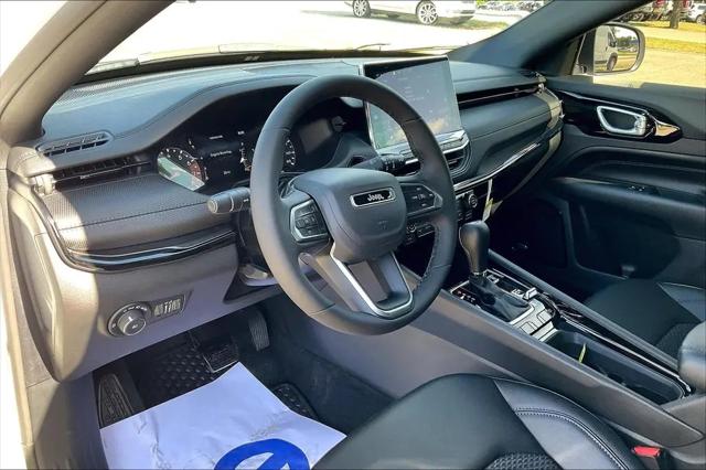 2025 Jeep Compass Latitude 4x4