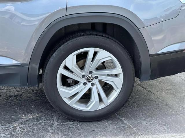 2021 Volkswagen Atlas 3.6L V6 SE w/Technology