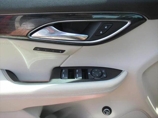 2022 Buick Envision FWD Essence