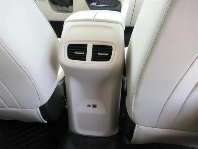 2022 Buick Envision FWD Essence