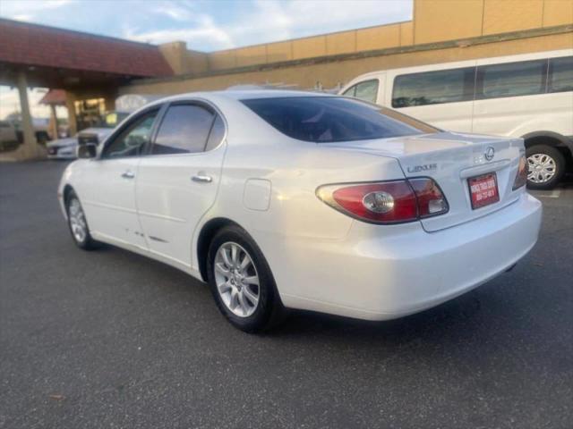2002 Lexus ES 300 ES 300 Sedan 4D