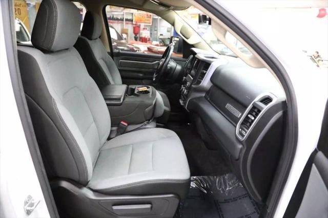 2019 Ram 1500 Big Horn/Lone Star Crew Cab 4x4 5'7" Box
