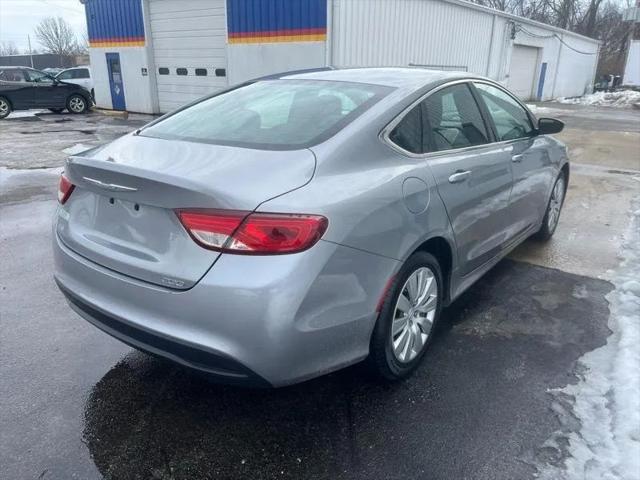 2016 Chrysler 200 LX