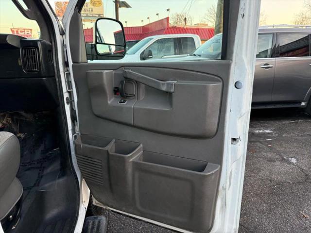 2017 Chevrolet Express LS
