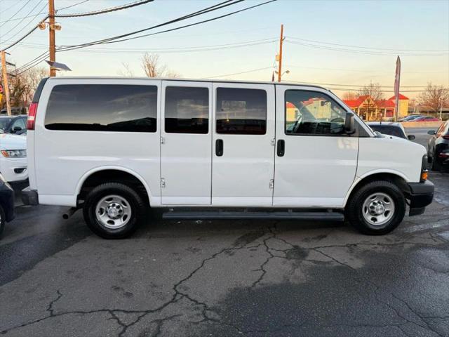 2017 Chevrolet Express LS