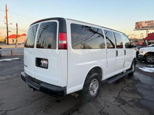 2017 Chevrolet Express LS