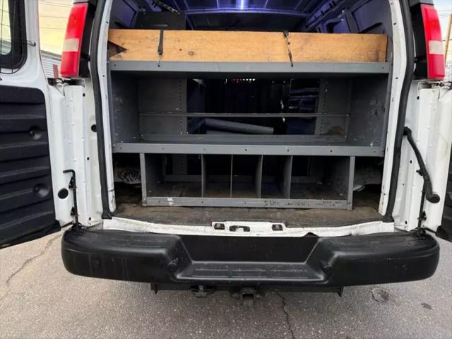 2014 GMC Savana 2500 Work Van
