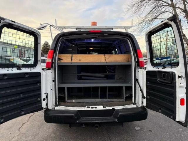 2014 GMC Savana 2500 Work Van