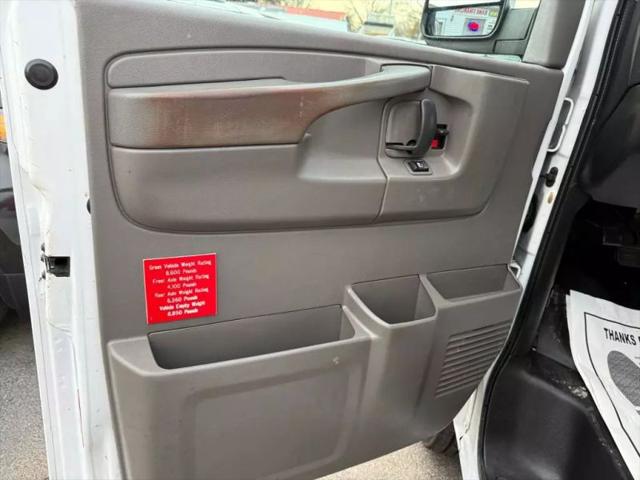2014 GMC Savana 2500 Work Van