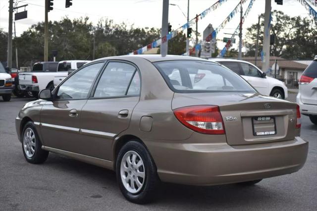 2005 Kia Rio Sedan 4D