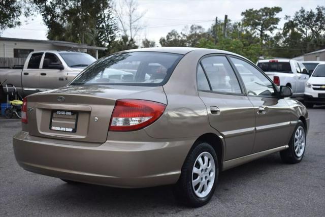 2005 Kia Rio Sedan 4D