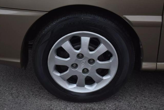 2005 Kia Rio Sedan 4D