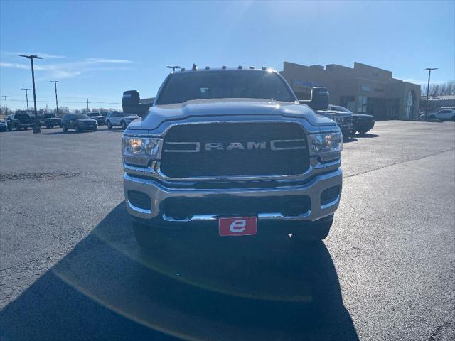 2024 RAM 2500 Tradesman Crew Cab 4x4 64 Box