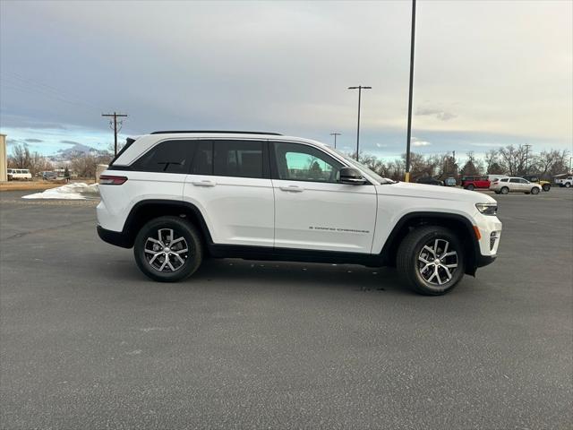 2025 Jeep Grand Cherokee GRAND CHEROKEE LIMITED 4X4