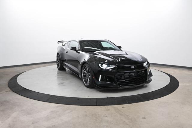 2022 Chevrolet Camaro RWD Coupe ZL1