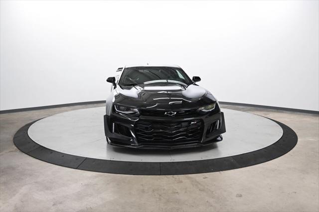 2022 Chevrolet Camaro RWD Coupe ZL1