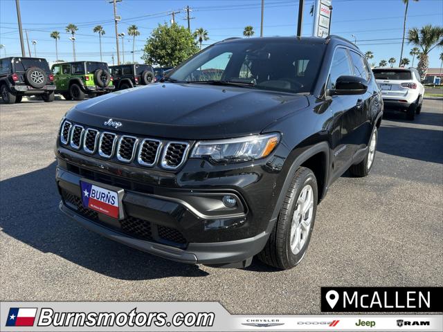 2025 Jeep Compass COMPASS LATITUDE 4X4