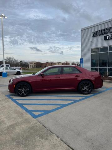 2022 Chrysler 300 S
