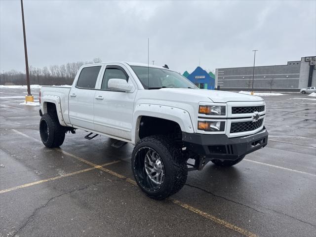 Used 2015 Chevrolet Silverado 1500 LT with VIN 3GCUKREC5FG102692 for sale in Waterford, MI