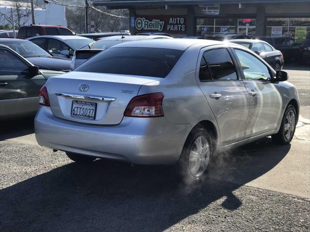 2012 Toyota Yaris Unknown