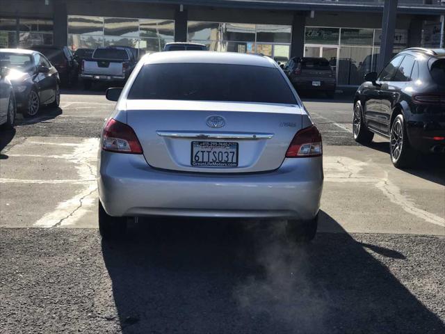 2012 Toyota Yaris Unknown