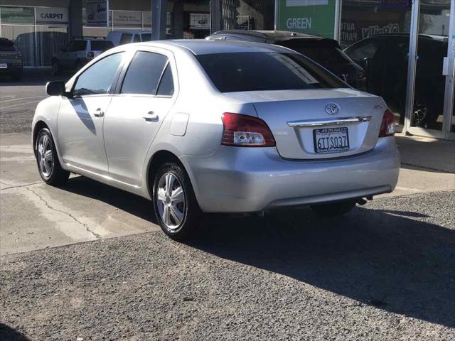 2012 Toyota Yaris Unknown