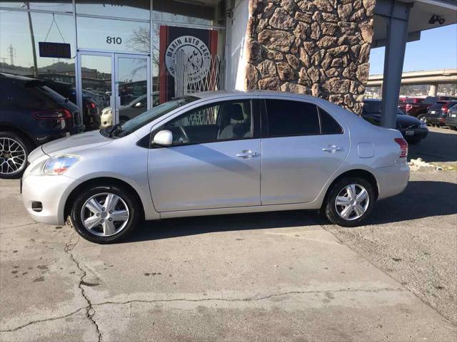 2012 Toyota Yaris Unknown