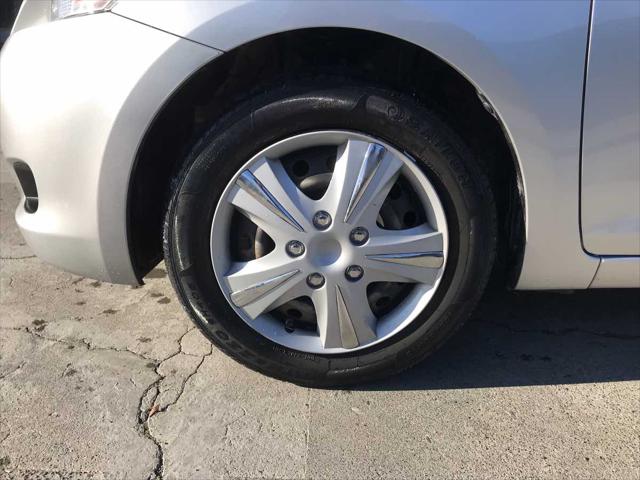 2012 Toyota Yaris Unknown