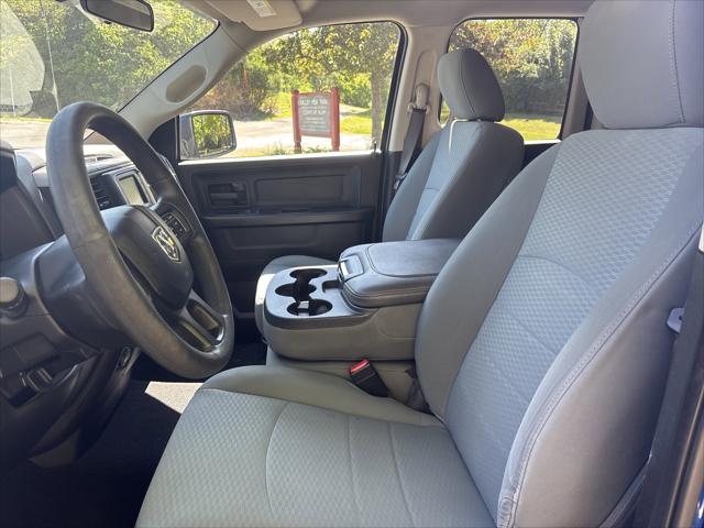 2019 Ram 1500 Classic Express Quad Cab 4x4 6'4" Box