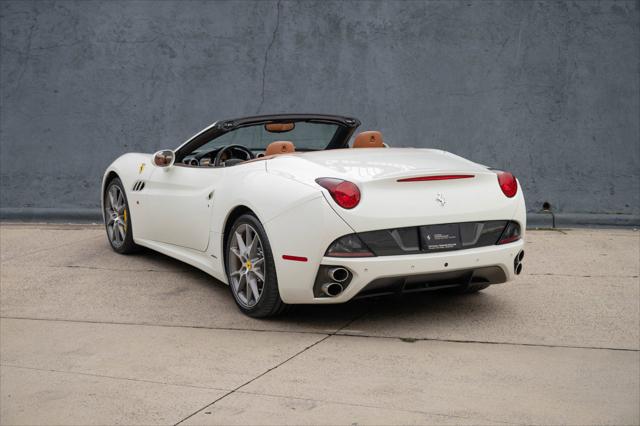 2013 Ferrari California 2DR CONV