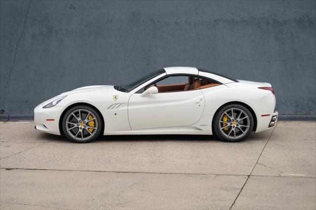 2013 Ferrari California 2DR CONV