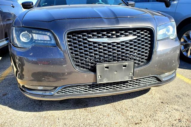 2016 Chrysler 300 300S