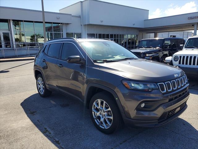 2022 Jeep Compass Latitude Lux 4x4