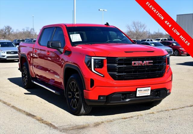 2022 GMC Sierra 1500 4WD Crew Cab Short Box Elevation with 3SB