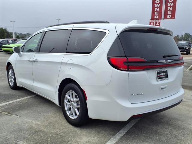 2022 Chrysler Pacifica Touring L