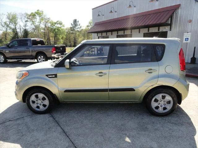 2013 Kia Soul Base