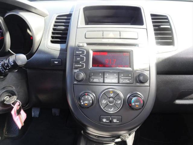 2013 Kia Soul Base
