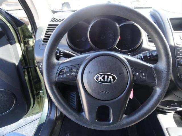 2013 Kia Soul Base