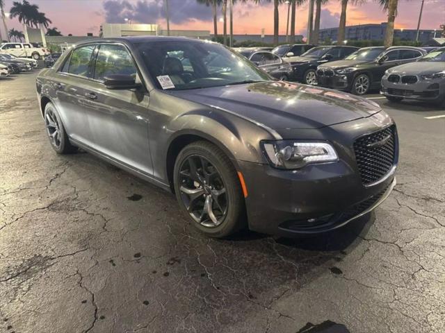 2022 Chrysler 300 S