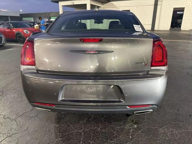 2022 Chrysler 300 S