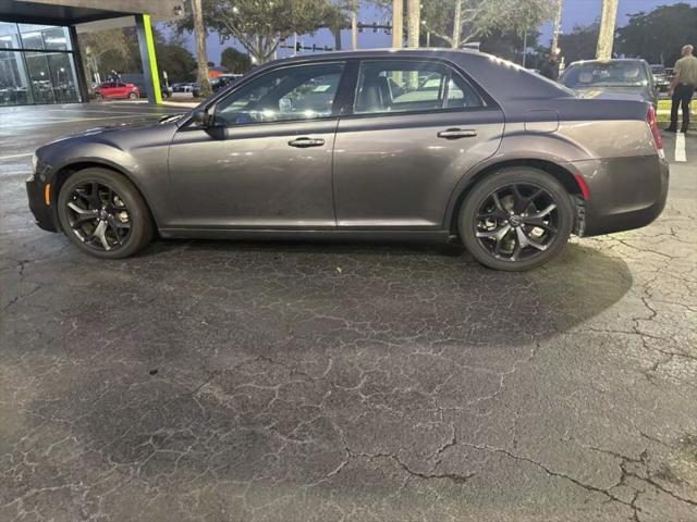 2022 Chrysler 300 S