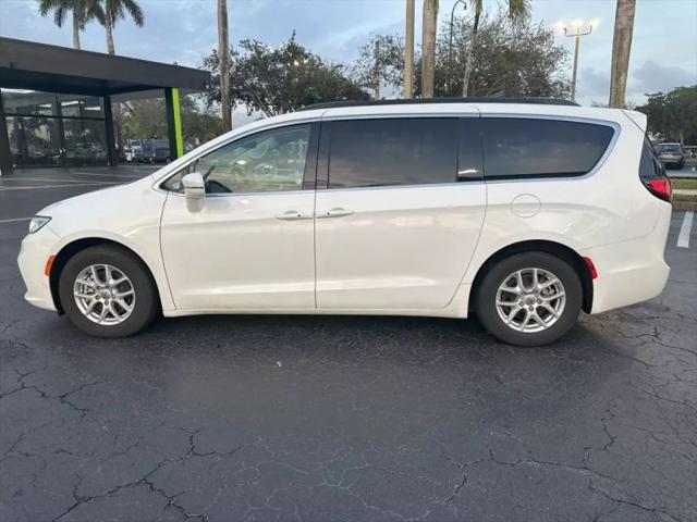 2022 Chrysler Pacifica Touring L