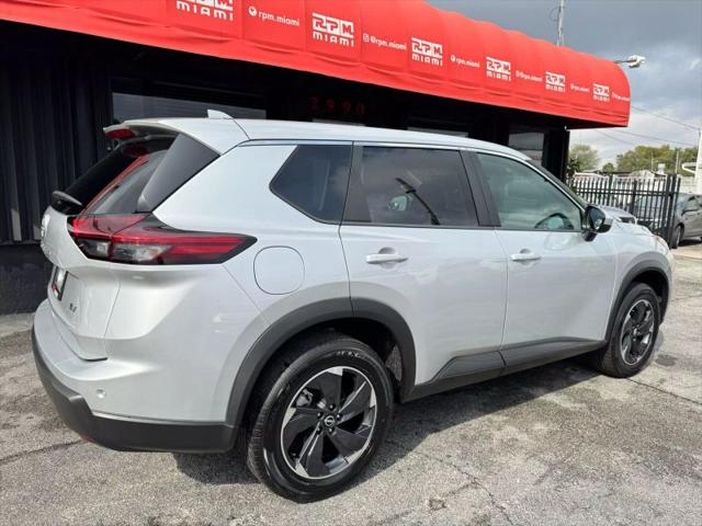 2024 Nissan Rogue SV FWD