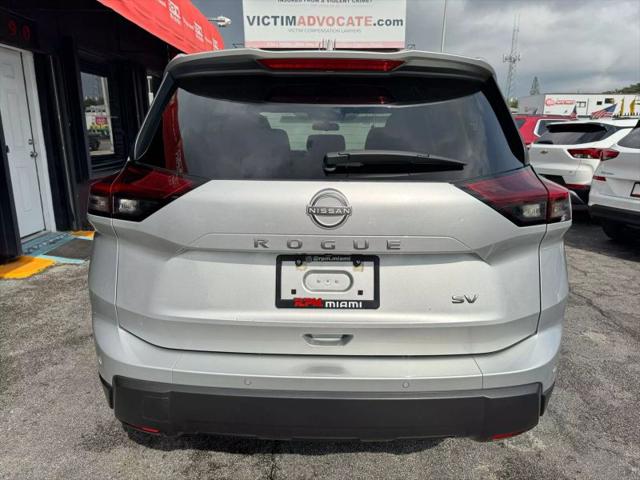 2024 Nissan Rogue SV FWD