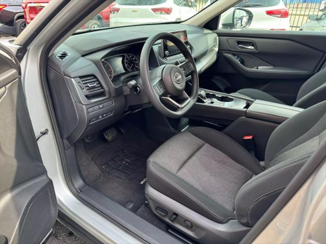 2024 Nissan Rogue SV FWD