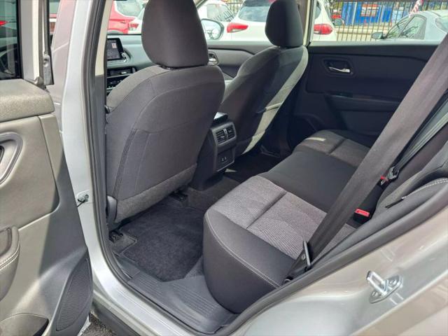 2024 Nissan Rogue SV FWD