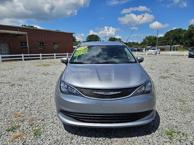 2020 Chrysler Voyager LXI