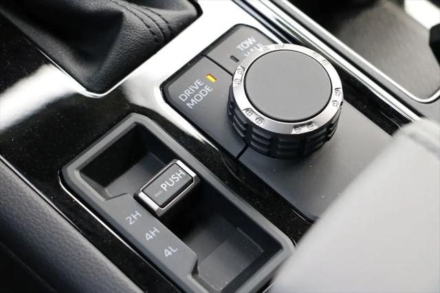 2025 Toyota Tundra Limited CrewMax 6.4' Bed