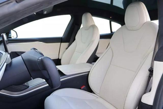 2021 Tesla Model S Plaid Tri Motor All-Wheel Drive